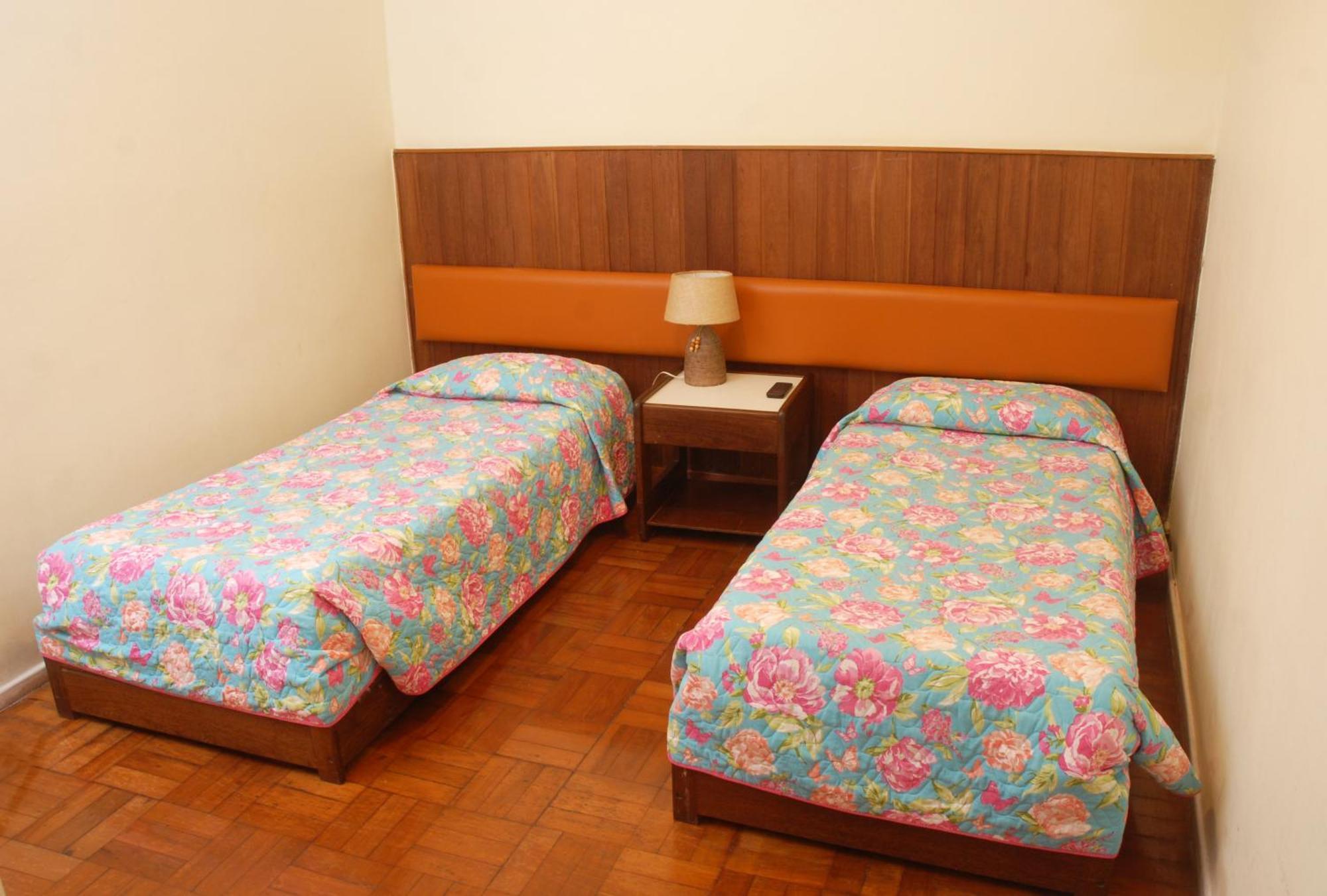 Hotel Bucsky Nova Friburgo Phòng bức ảnh