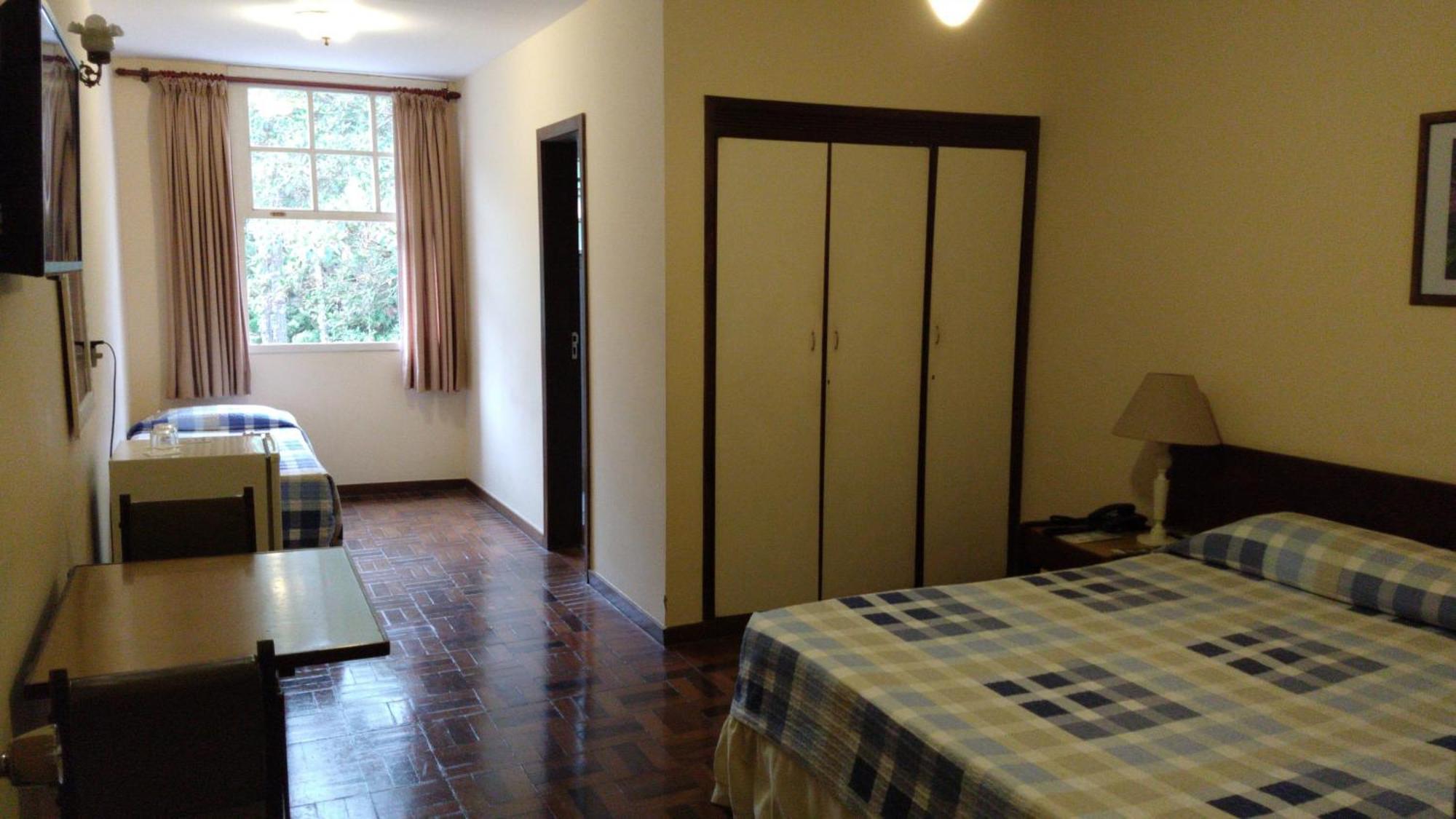 Hotel Bucsky Nova Friburgo Phòng bức ảnh