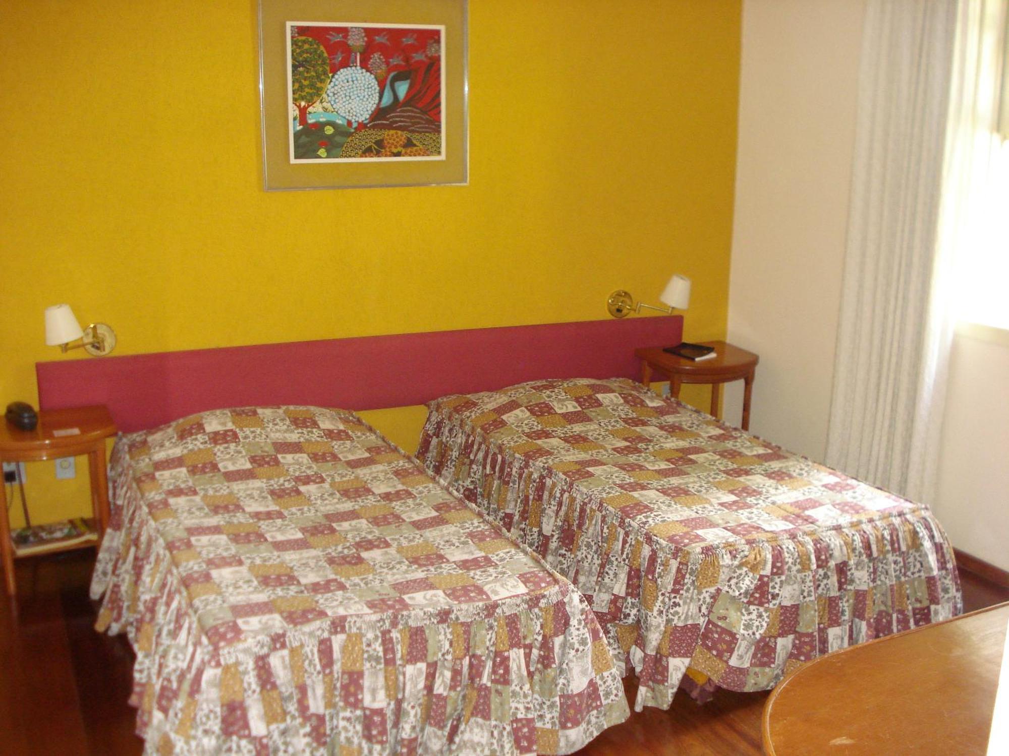 Hotel Bucsky Nova Friburgo Phòng bức ảnh